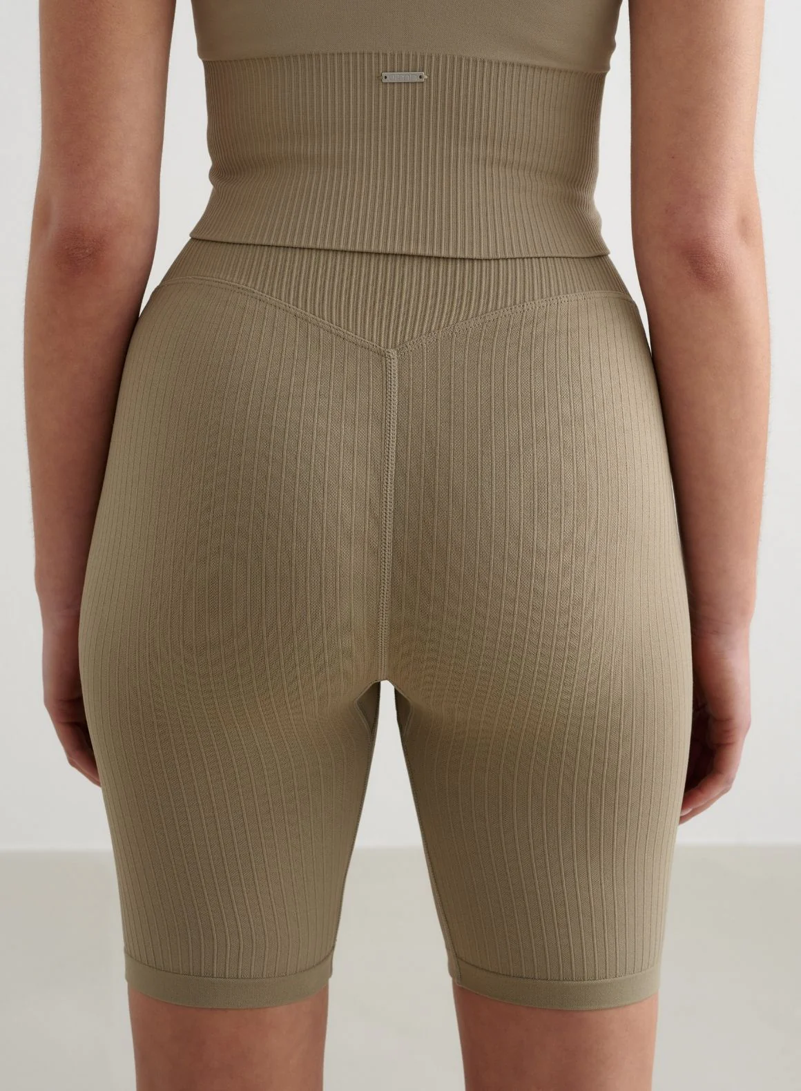 Green Tea Ribbed Seamless Biker Shorts - Image 5