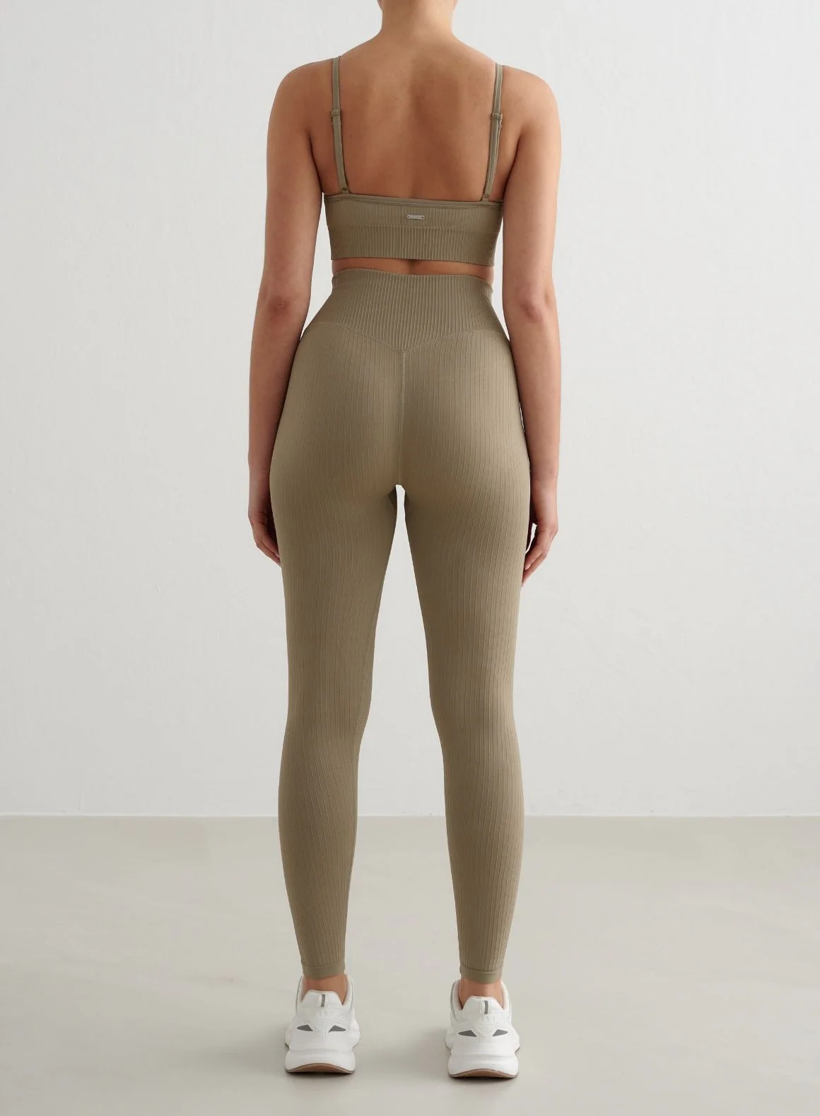Green Tea Ribbed Seamless Tights - Image 4