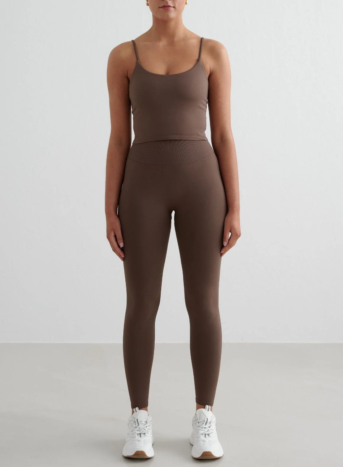 Macchiato Shape Seamless Strap Singlet - Image 3