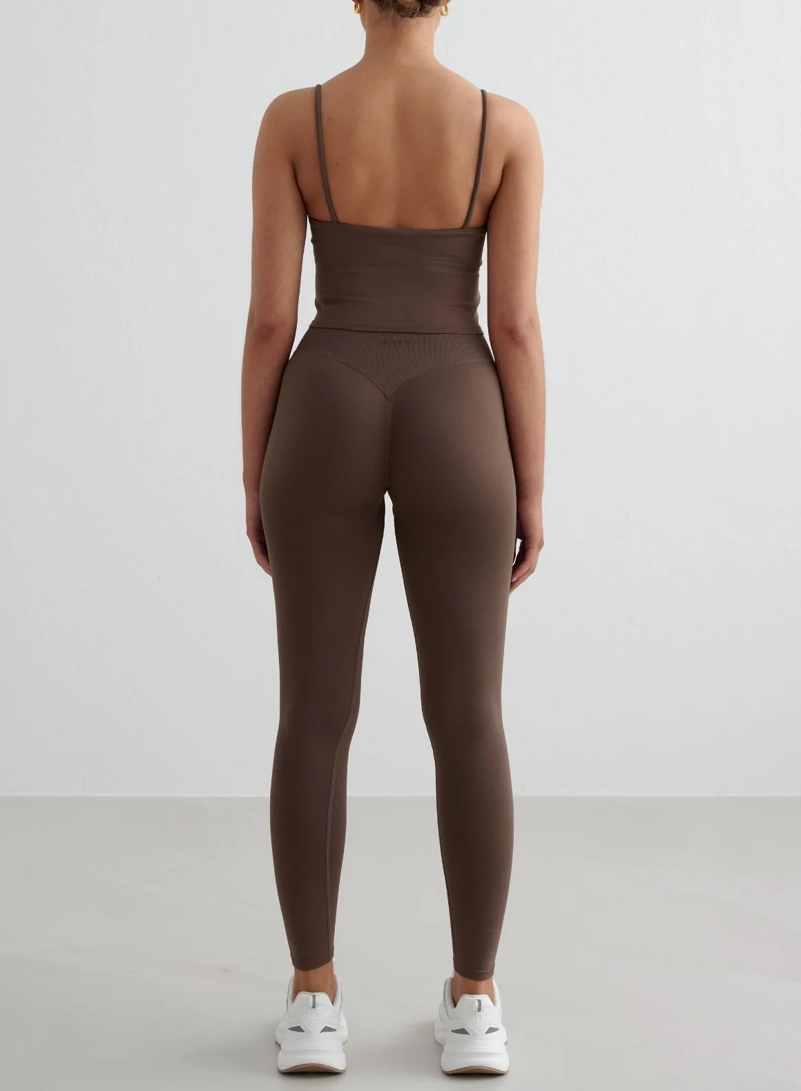 Macchiato Shape Seamless Tights & Strap Singlet Set - Image 2