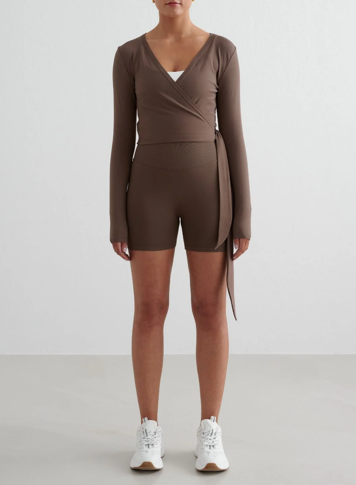 Macchiato Shape Seamless Wrap Long Sleeve - Image 4