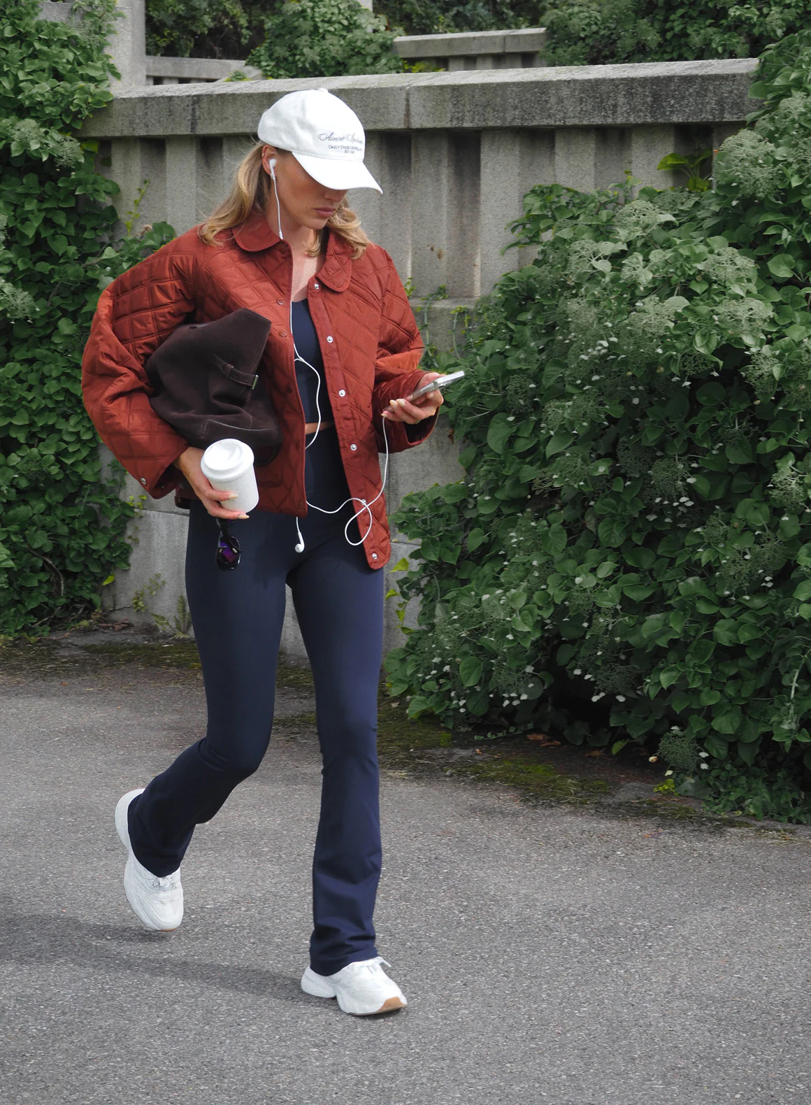 Navy Sense Flare Tights - Image 3