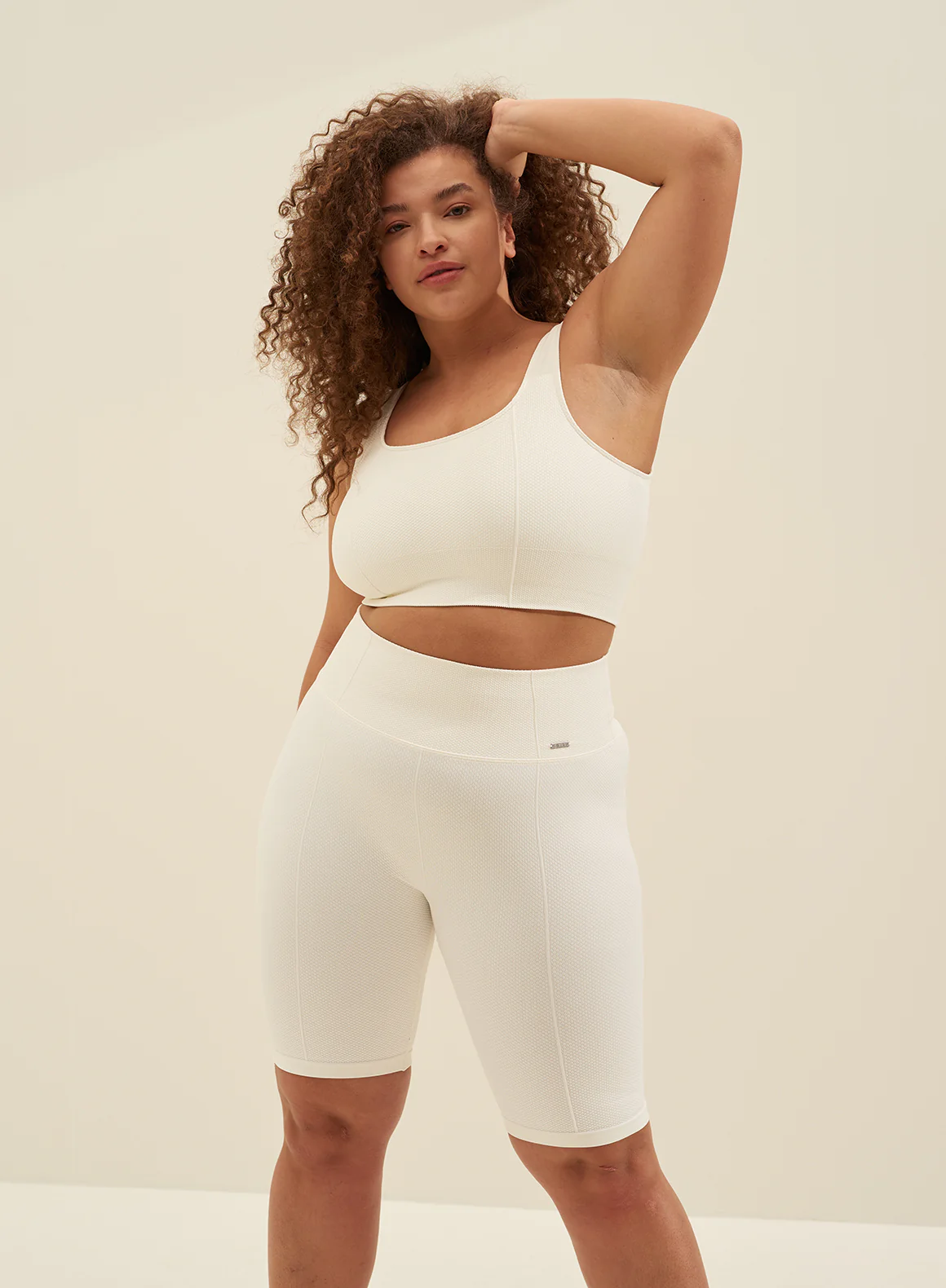 Off White Off-White Luxe Seamless Biker Shorts - Image 6