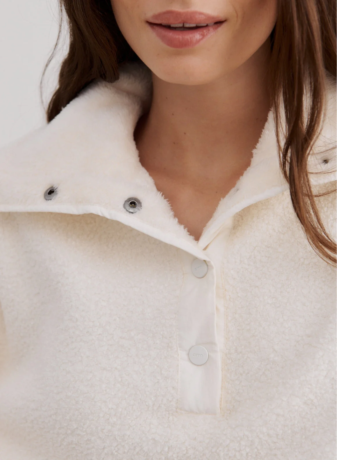 Off White Polar Fleece Long Sleeve - Image 8