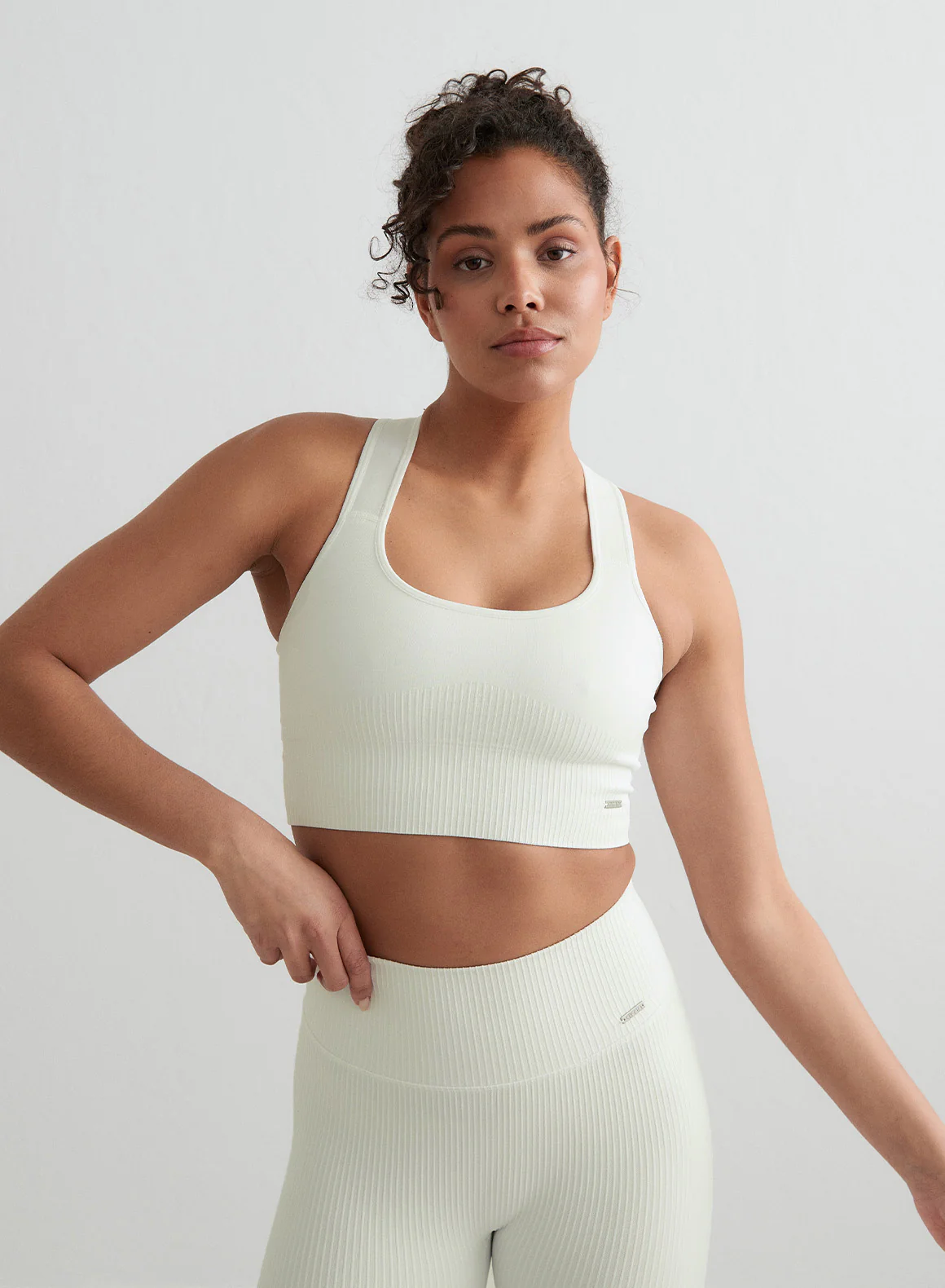 Off White Off-White Ribbed Seamless High Support Bra - Image 4