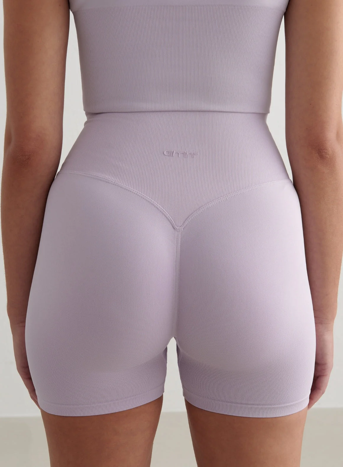Pale Lavender Shape Seamless Hotpants - Image 2