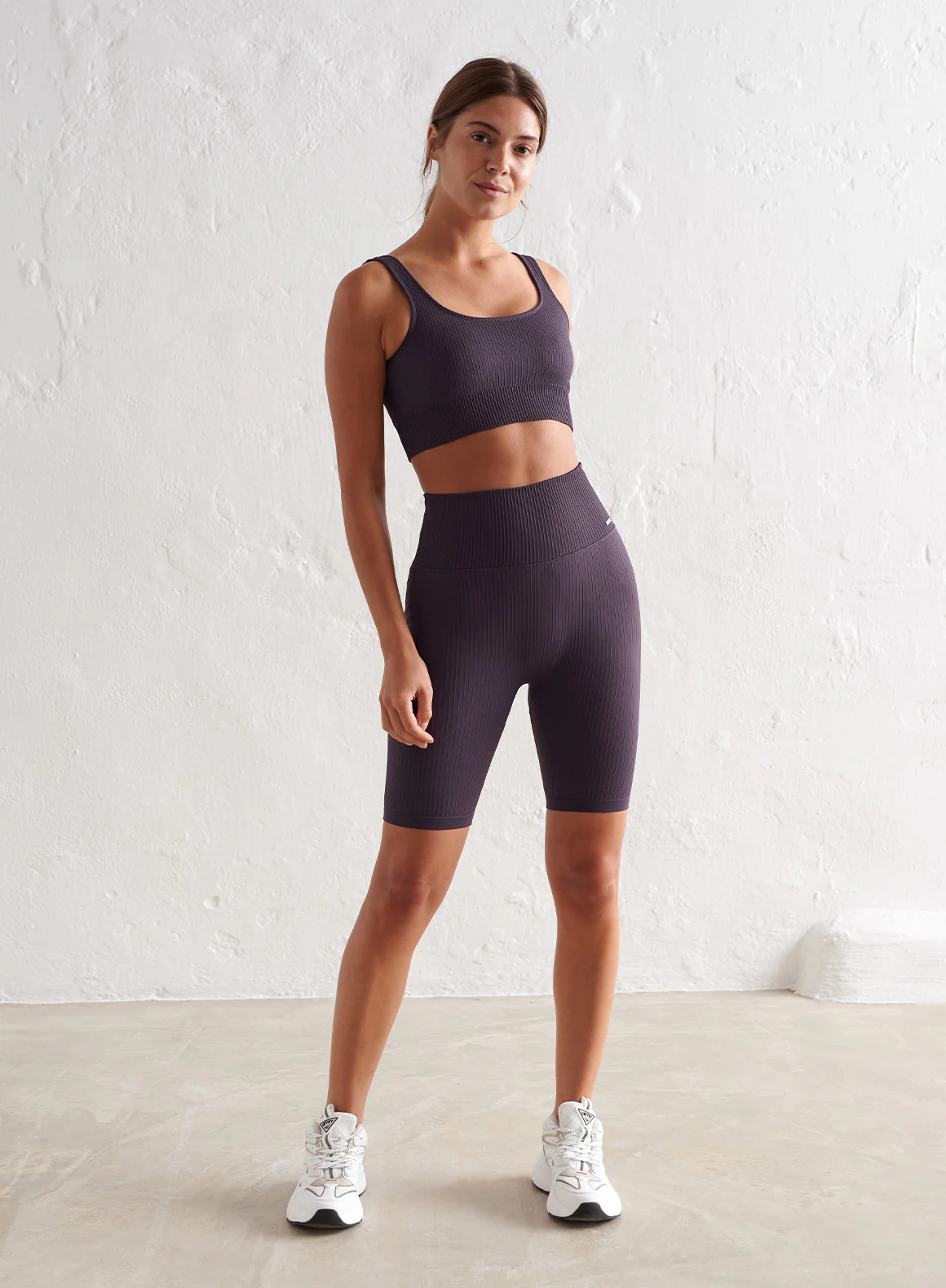 Plum Ribbed Seamless Biker Shorts - Image 2