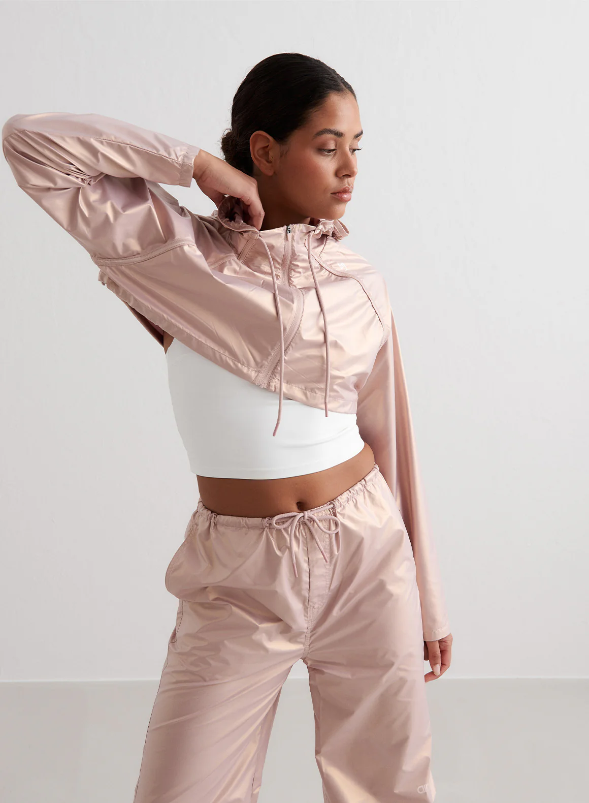 Rosé Metallic Cropped Jacket - Image 3