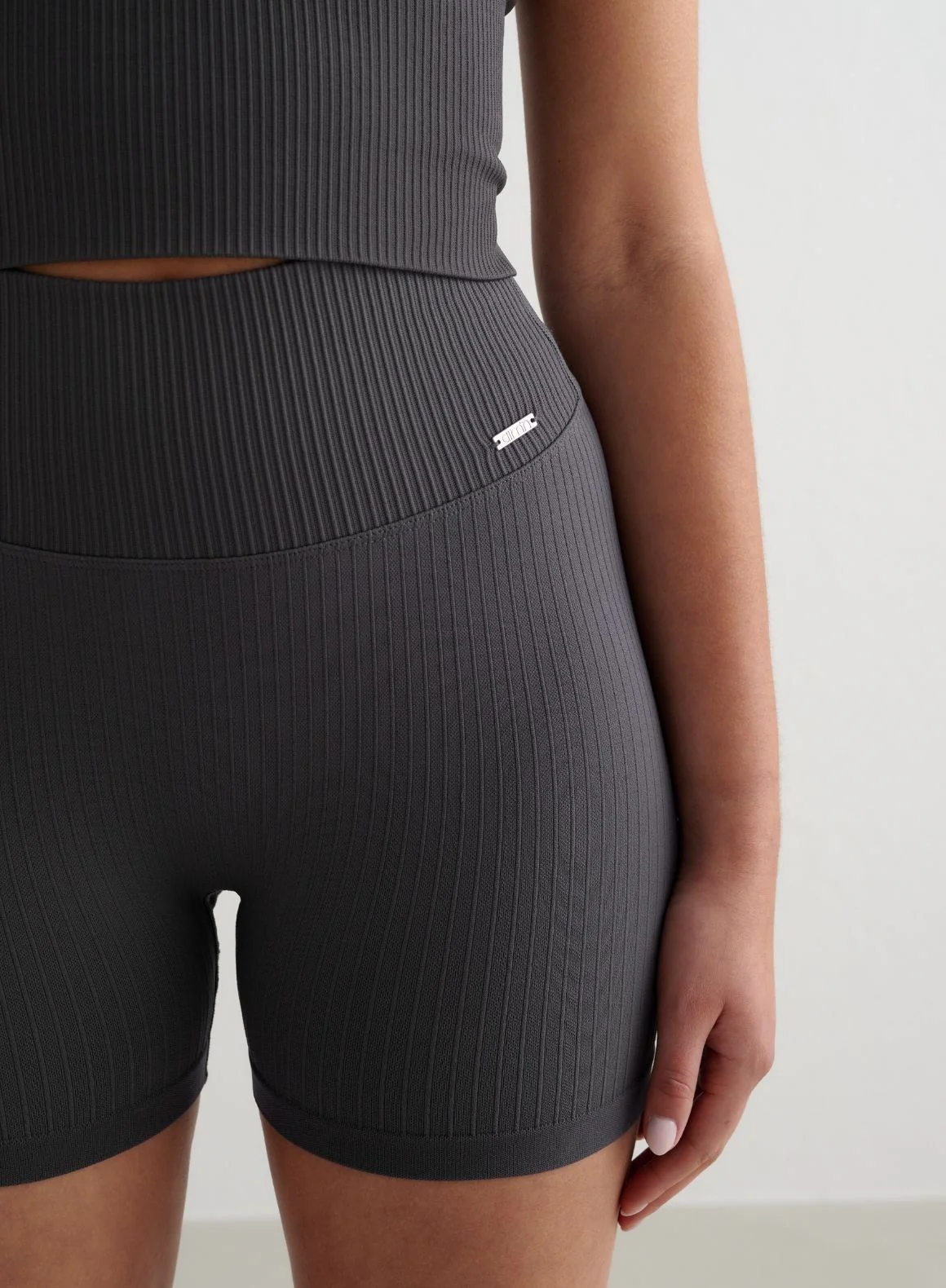 Shadow Grey Ribbed Seamless Midi Biker Shorts - Image 6
