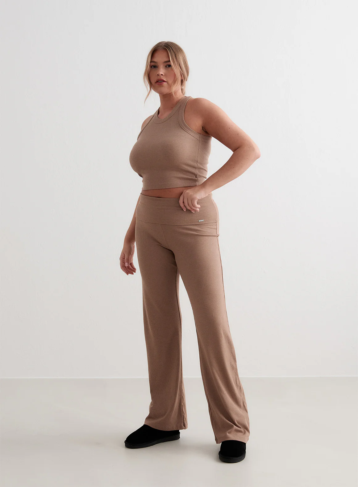 Toffee Melange Ease Ribbed Pants - Image 3