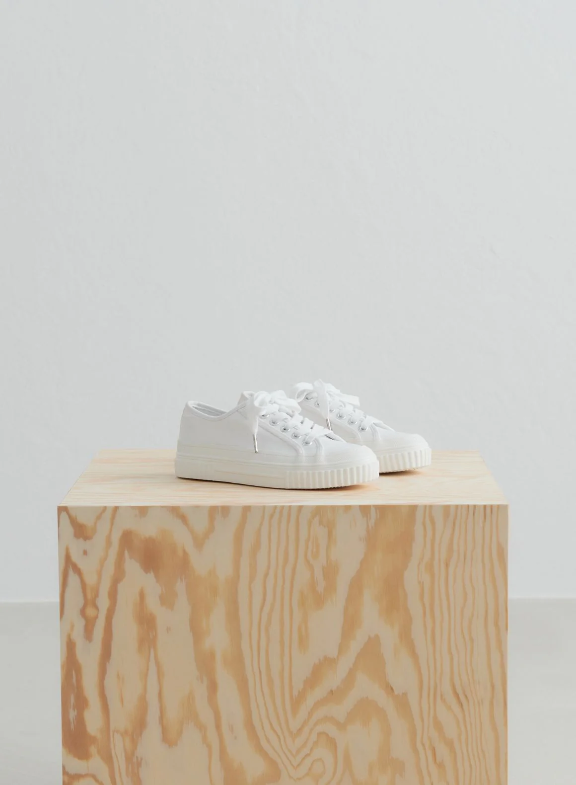White Cotton Canvas Sneakers - Image 3