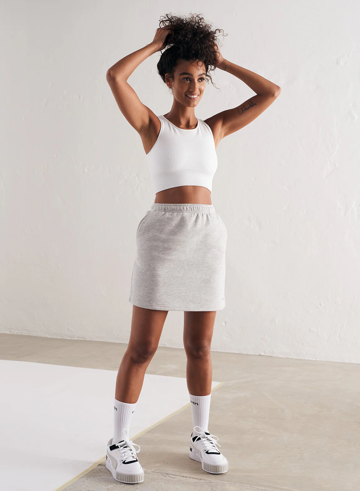 White Ribbed Seamless Crop Top - Image 6