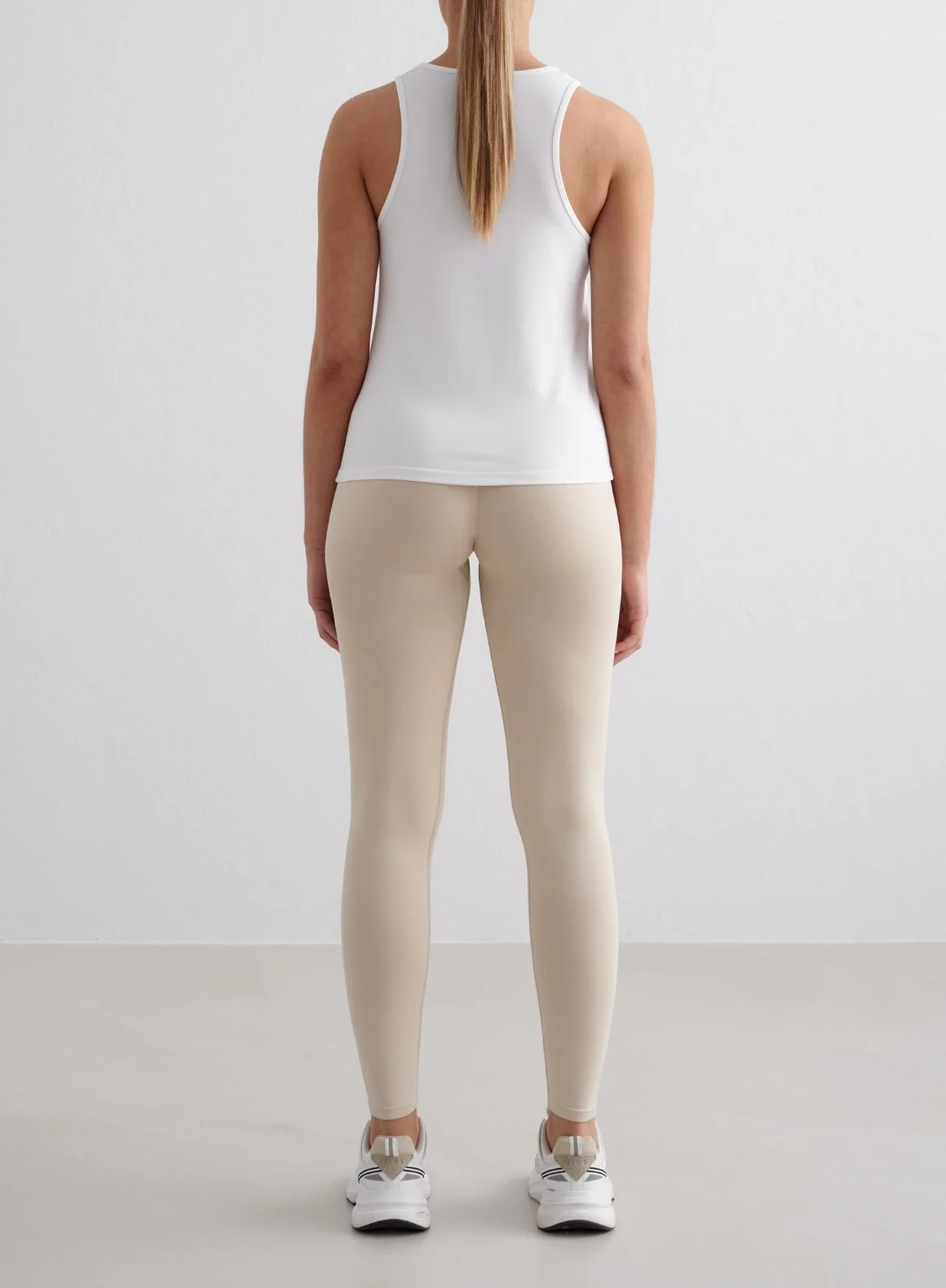 White Soft Basic Singlet - Image 4